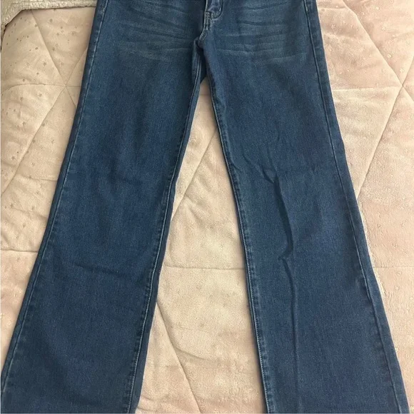 SHEIN Woman’s Mid-rise Dark wash Jeans Size XS/2 - Picture 3 of 3